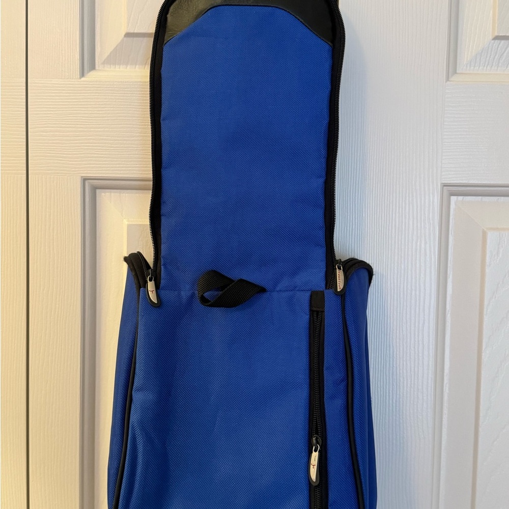 Travel toiletries bag for men or women.